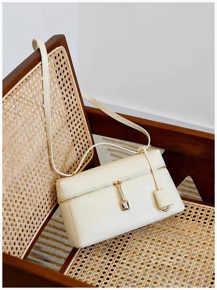 Structured Leather Top-Handle Crossbody Bag - Image 5