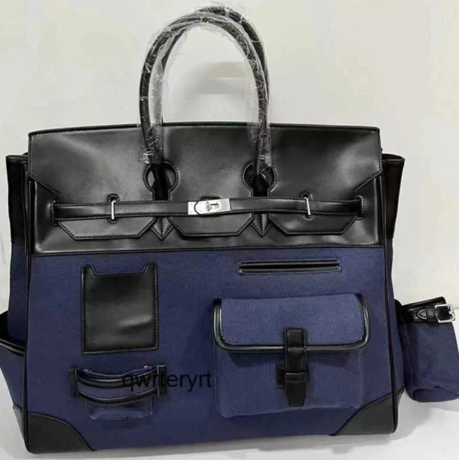 The Vanguard Tote - Image 7